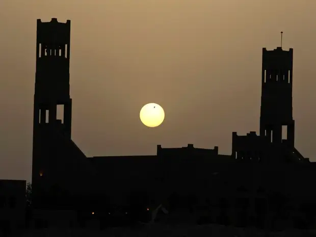 The Saudi Arabian Resource Curse: Cultivating Socio-Economic Ignorance on Overdependence?