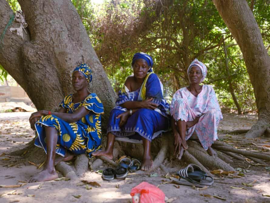 ECOFEMINISM – A WAY TO CONNECT AND UNDERSTAND OPPRESSIONS