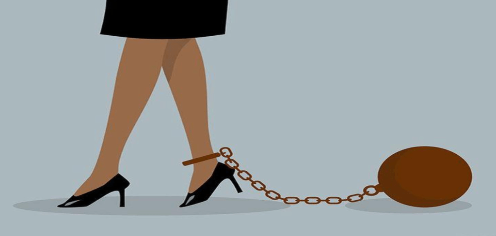 Liberal Feminism and Economic Hegemony – A Critical Analysis of Sydney Sweeney’s Bath Soap, the Commodification of Sex and Patriarchal Desire in Late Capitalist&nbsp;Markets